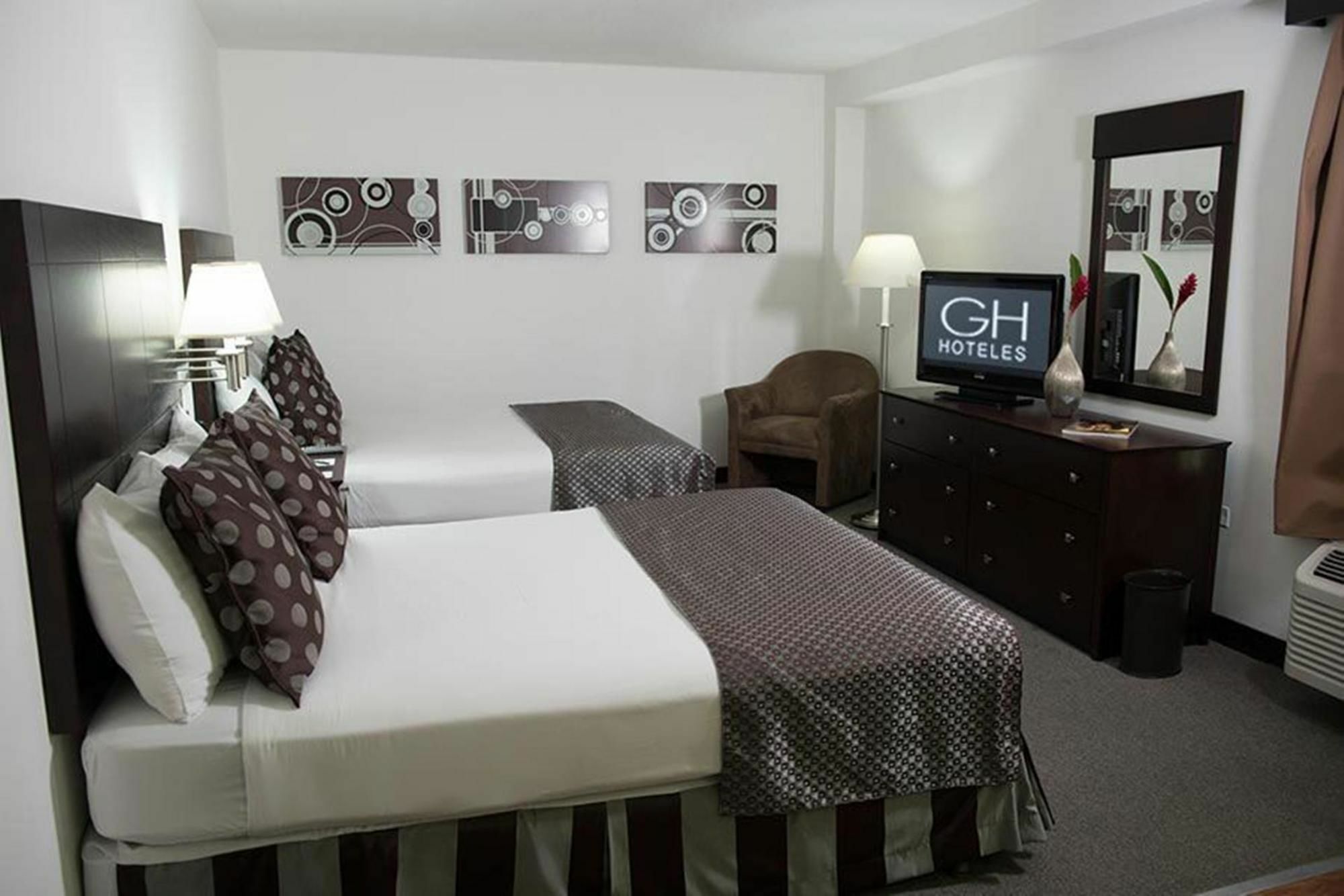 Guaparo Suites Valencia Zewnętrze zdjęcie